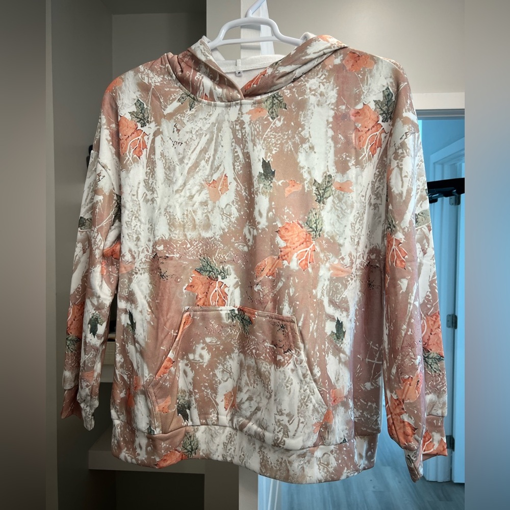 Camo Sweatshirt NEW